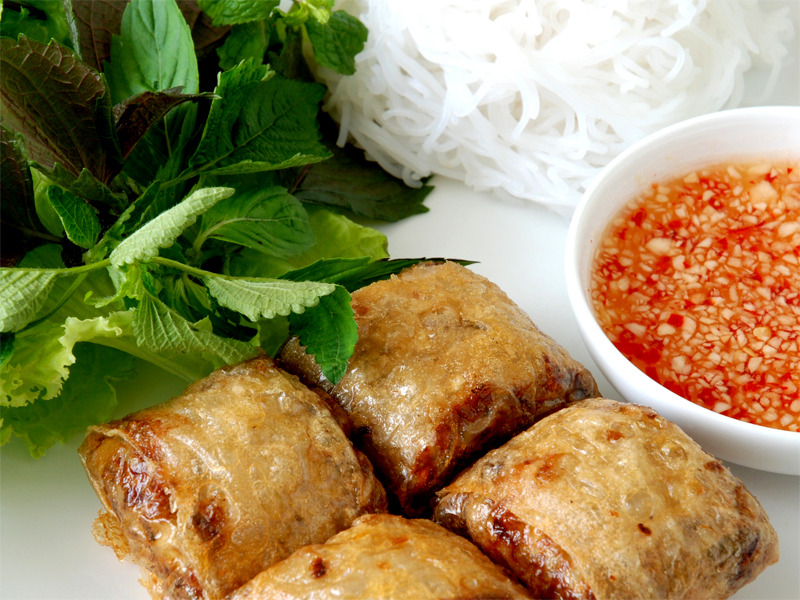 Top 10 Vietnamese Popular Foods