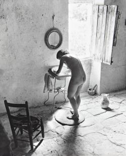 hauntedbystorytelling:  Willy Ronis :: Le Nu Provençal, Gordes, France, 1949  / more [+] by this photographer   Ronis was best known for a nude of his wife, Marie-Anne Lansiaux, bending over a sink in a rustic bathroom. The photo was almost like a Bonnard