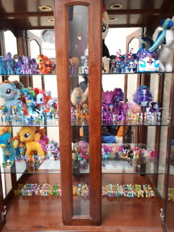 Git gud m8 {W/bonus close-up of the Ponk-Dash section}(proto-and-vinyls-clop-cave)ok well that is a beautiful pinkiedash collection and i am jealous beyond belief, but you lose points for having worst pony spitfire there throw her into traffic and the