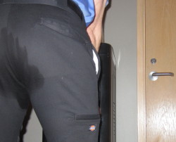 gymsweatr:Wet pants at the water cooler–maybe I shouldn’t drink anymore water this afternoon
