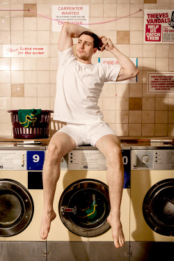 cyberqueer:  Aaron Taylor-Johnson for GQ 2013   He can do my laundry anytime 