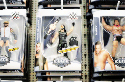 rollins-central:   Smyths Toys - WWE World Heavyweight Champion Seth Rollins [x]