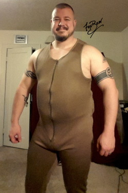 foxbear:  MUNDIES: Long John Two-fer! So, today, I’m showing two items—the new sleeveless zip union suit that I got for the winter by Guide Gear and another of the versions of the Signature Jockstrap by N2N Bodywear.  The suit is VERY warm, so I’m