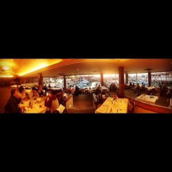 #sunset #sanfrancisco #dinner #tarantinos #family #blessed  (at Tarantino&rsquo;s Restaurant - Fisherman&rsquo;s Wharf)