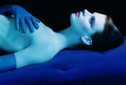 duchessdior:  &ldquo;Blue Velvet&rdquo; by Miles Aldridge 