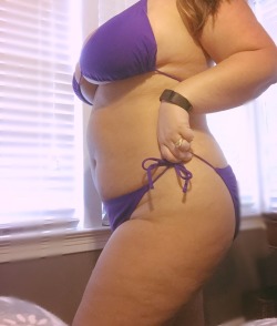 acurvygirlinpink:  My other new bikini! Tits tend to pop right out! (And yes I have gained a little weight, for anyone wanting to talk shit, I already know