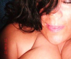 maximusbbwdreamer:  mylonelybreasts:  where are YOU my’ boys of summer’  I love it soft tymmy and big breasts, it fantastic 