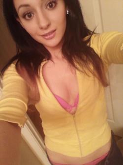 goddessgisele-blog1:  Headed out on a date with a real man. You can stay home and obsess over My beauty. #cuckold