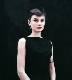 Audrey #Hepburn, 1955
