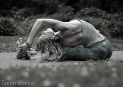 girls-do-yoga:  Yoga girl http://girls-do-yoga.tumblr.com/  I shall become the strength in this body.. that I am.