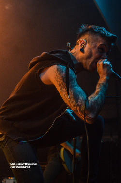 darkness-lie:   Bury tomorrow - Kerrang tour 2015  