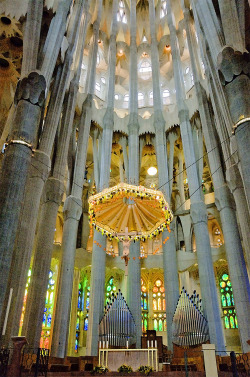 Worshipful (the altar of Segrada Familia in Barcelona)