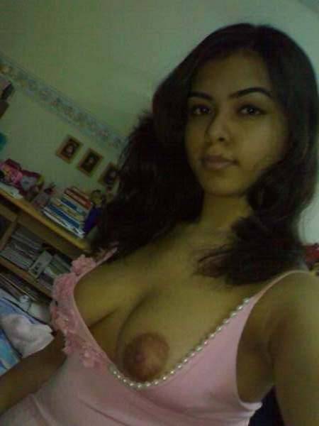 Mom xxx picture Busty indian aunty 9, Retro fuck picture on cjmiles.nakedgirlfuck.com