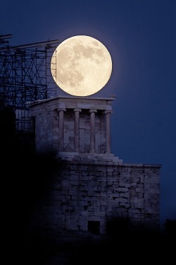 kenobi-wan-obi:     July 2013’s full moon rising against the Temple of Athena Nike (427-424 BC) at the Acropolis of Athens.   Full Moon Rising Over The Temple of Athena by Anthony Ayiomamitis