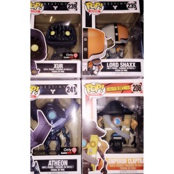 stormhearts:  So GameStop released their exclusive Destiny Pop!s today and it was buy 3 get 1 free so I got Emperor Claptrap for the fuck of it. (ﾉ◕ヮ◕)ﾉ*:･ﾟ✧