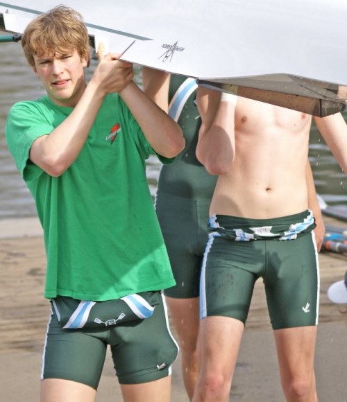 the-bobbybee:the-bobbybee:  Friday is ROWER DAY   Ginger rower