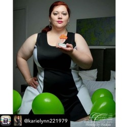 Happy birthday Kerry  @karielynn221979 using @RepostRegramApp - Another year older! #birthday #kerrystephens #sincerelykerry #redhead #cake #balloons #celebration
