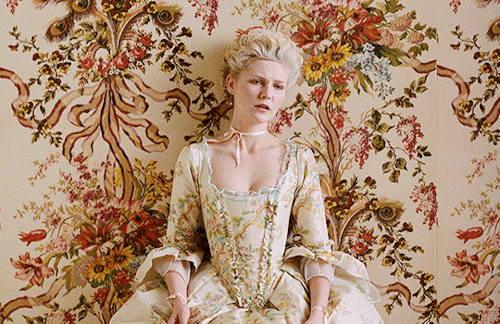 blurays: Kirsten Dunst as Marie AntoinetteMarie Antoinette (2006) dir. Sofia Coppola