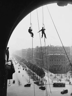 Repairing the Arc de TriompheParis, 1935