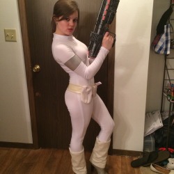 itsboobafett:  I was invited by the 501st to be apart of Star Wars day as Padme amidala from revenge of the sith. I’m so excited to wear this and show it off! Finally finished with this cosplay!