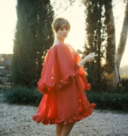 the60sbazaar:  Elsa Martinelli in Dior (ph. Mark Shaw, 1960)