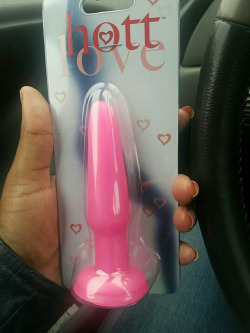 your-little-bi-toy:  My new Anal Plug #Anal #ButtPlug #Pink #chocolate #atlanta #imhorny