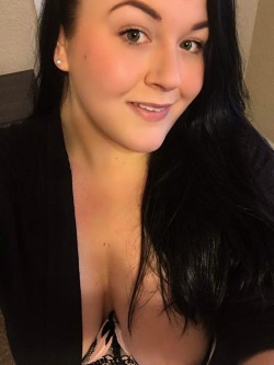 sexysteph1988 has gorgeous raven hair