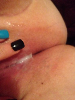 groolphotos:  little-miss-logann:  This is what happens when I spend too much time with my toy.  little-miss-logann&rsquo;s creamy girl cum, check out her blog for more  Thank u for sharing 