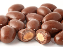  Chocolate Almonds 