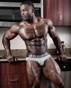   Kenneth Owens IFBB Pro @_ebony_king_ by  Dasoul Underwear