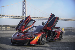 automotivated:  McLaren P1 by 9KIC on Flickr.  Fuck a Bugatti, that&rsquo;s the shit right there