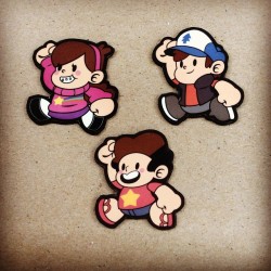 kwestone:  Also dropping at Anime Expo this year… Hand made tie pins!😃 table E55! I mashed up the Paper Mario style with some of my favorite cartoons😉 #stevenuniverse #gravityfalls #papermario