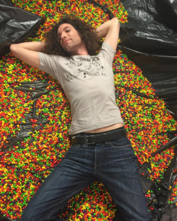 falling-through-my-cold-hands:  “Just finished shooting the NSP video for our cover of “Pour Some Sugar On Me”. Now it’s time to sleep on some candy!”