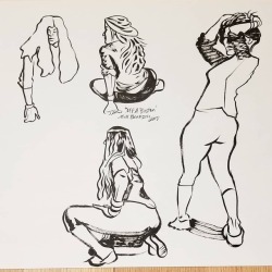 Was gonna meet friends at the MFA but that fell through&hellip;so&hellip;life drawing! Woot!   #mfa #lifedrawing #figuredrawing #ink #artistsontumblr #artistsoninstagram  (at Museum of Fine Arts, Boston)