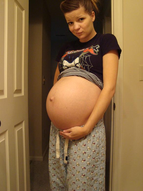 Pregnant thai teen