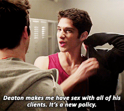 kira-yukimura:  #at first i thought that stiles just wasn’t picking up what scott was putting down#but now i choose to believe he was rendered silent by imagining sex with scott#marathon sex with scott#marathon sex with scott on deaton’s desk at the