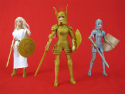 maxistentialist:  3d printed armor for Barbie. The files are available for ũ on Kickstarter. EDIT: Whoops, the Kickstarter has ended, but the STL files are now available for อ.99.