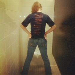 littlemissselfdestructive:  Well this happened @saydeej #girl #urinal #boy #bathroom #ginger #band #funny #lol