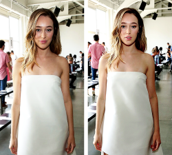 alyciajazmin:  Alycia Debnam-Carey attends Dion Lee Front Row September 2016 during New York Fashion Week at Pier 59 Studios on September 10, 2016 in New York City. 