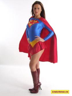thesebeautifulpeople:  Super Girl