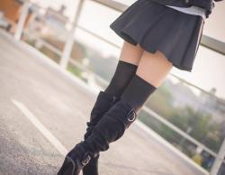 otakuxxl:  #zettairyouiki #outfit #perfect #quierouna #sexy #hot #pretty #lovely #cute #linda #awesome #bestever #anime #japan #blackhair #addicted #loveit #legs #kawaii #daisuki #kneehighsocks #medias #like #followers #gorgeous #beautiful 😍😘🌹❤️😃😊😉🇯🇵💙👍🏻😇