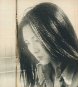 fuckyeahmeikokaji:   Meiko Kaji (梶芽衣子)  in an image scanned by me from Weekly Sankei (週刊サンケイ) magazine April 1, 1976. http://fuckyeahmeikokaji.tumblr.com 