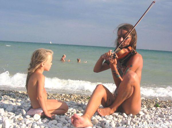 Ukrainian sun coast nudist family