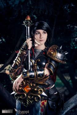 kamikame-cosplay:    Shappi Workshop as Bellona from Smite  Photo by Studio Zahora  