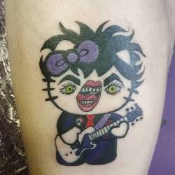 Hello Kitty and Billie Joe from Green Day mashup.  Thank youuu.    #redtie #punkrock #purple #hellokitty #tattoo #tattooartist #artistsoninstagram #artistsontumblr #billiejoe #greenday #meow  (at Raven&rsquo;s Eye Ink)