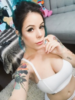 nuffsed69:  Sexy Cortanablue 💙