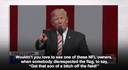 popculturebrain:Watch: John Oliver laces into Trump over NFL feud 