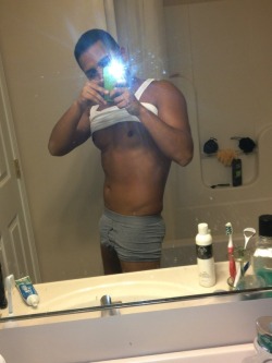 uncutmilitarymen:  27 year old straight guy from Schenectady, NY