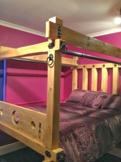atthebottomofeverythingisfailure:  skeletal-prince:  crownyourpoisonedqueen:  the-patientwolf:  sirl33te:  itsjust-insanity:  blasianxbri:  wayminute………  Yum  i need this bed for reasons..  ^^  I think it needs a nice deep purple canopy for those