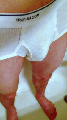 vegetasaiyanprince:  Wetting my briefs in the shower, before and after.  VERY hot!!!